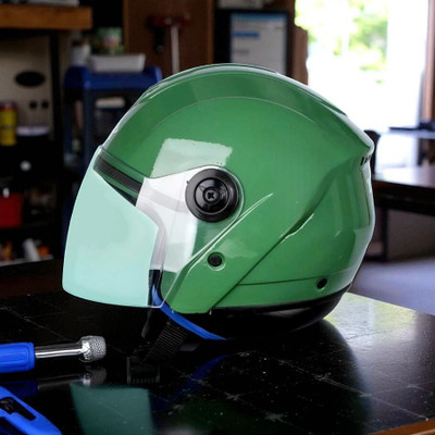 deletion Track with PolyCarbonate Visor ABS Material Unisex (NN-1) Motorbike Helmet(Green)