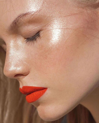 FLORERO Strobe Cream Hydrated and Shiny Face all day Highlighter(MAGICLE GOLD)