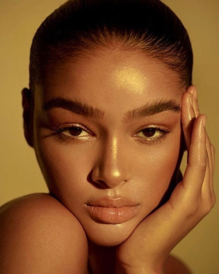 AFARAXIA Use Natural Glow Ultra Pigment highlighter powder Highlighter(Gold)
