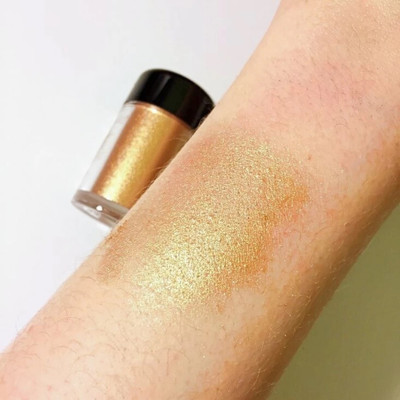 LILLYAMOR Perfect Shimmer Blusher and Highlighter for Face Makeup(Gold)