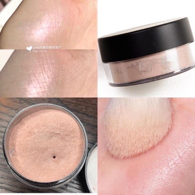 tanvi27 Highlighter-Weightless Illuminating Shimmer Texture Longwear Compact Highlighter(ROSE GOLD)