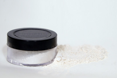 JANOST 3D TRENDY SILVER POWDER HIGHLIGHTER Highlighter(Shine Silver)