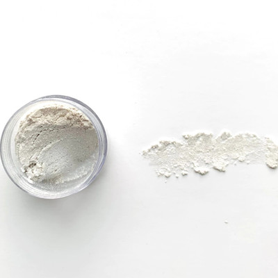 OLETSUN Highly Pigmented & Long Lasting  Highlighter(Silver)