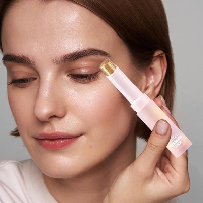 manasona BEST GOLD SHIMMERY SHINY STROBING HIGHLIGHTER STICK  Highlighter(GOLD)