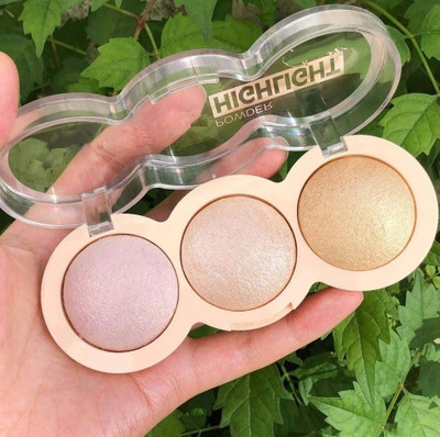 GFSU - GO FOR SOMETHING UNIQUE Best Highly Pigmented Long Lasting 3 in 1 Highlighter Palette For Women Highlighter(multi color)