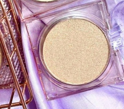 GFSU - GO FOR SOMETHING UNIQUE Best Long Lasting Waterproof glitter eyeshadow 10 ml(golden)