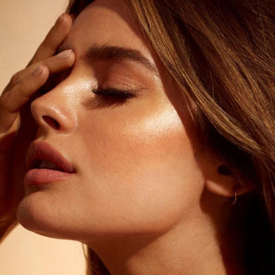 BLUEMERMAID NEW COLOR CHANGING GOLD HIGHLIGHTER FOR STUNNING MAKEUP Highlighter(GOLD)