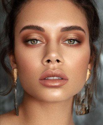 DARVING illuminating Backed and Blusher Palette Highlighter waterproof Highlighter(MULTI COLOR)