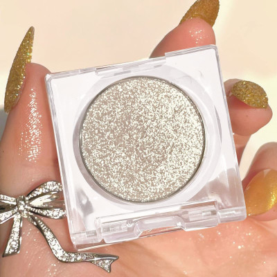 HUZURLU Pressed Highlighter for Face Makeup Highlighter(OFF WHITE)