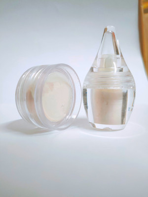 Arceus SHIMMERY SHINY & WATER PROOF POWDERY WHITE HIGHLIGHTER  Highlighter(Silver)