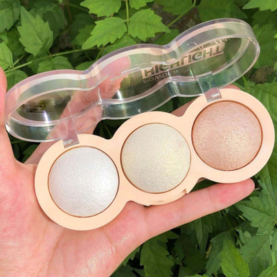 CATERINACHIARA Lightwight Ultra Glow Bronzer & Highlighter Palette for Makeup Highlighter(multicolor)
