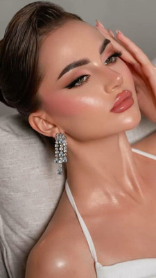 Emijun natural party makeup highlighter for women Highlighter(MULTICOLORS)