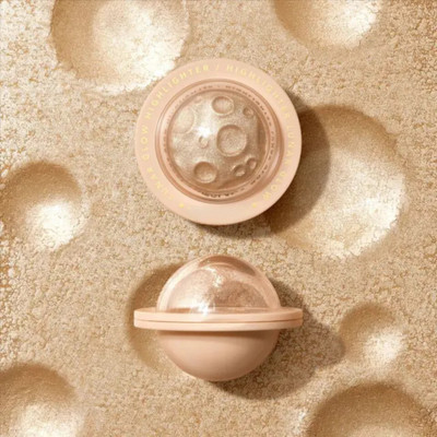 HSQ Small Cosmic Beam Moon Highlighter (pack of 1) cute container you will love it Highlighter(Multicolour)