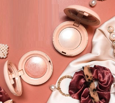 REIMICHI Professional Shimmer Baked Highlighter, Face Makeup Highlighter(MULTICOLOR)