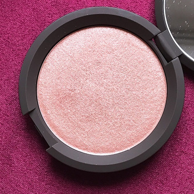 Yuency Baked Highlighter Powder Highlighter, Highlight Face for a Shimmery Highlighter(Worldwide Hit)