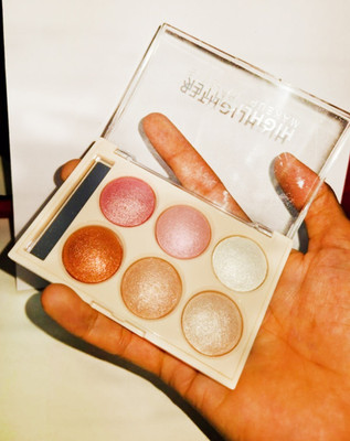 AEPRUY 6 Shades Face Highlighter Palette  Highlighter(Multicolor)