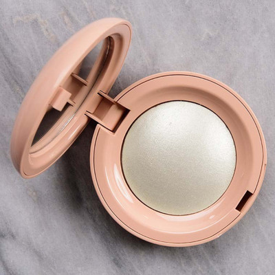 manasona Soft White Shimmer Blush and Makeup Highlighter Makeup Palette Highlighter(Soft White)