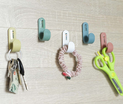 KUBER INDUSTRIES Easy to Install Self Adhesive Hook For Doors|JH-002|Pack of 5|Multicolor Hook 5(Pack of 1)