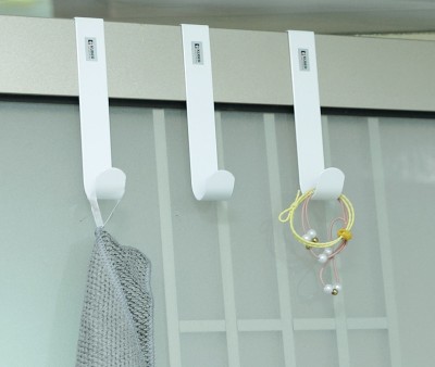 KUBER INDUSTRIES Wall Mounted Towel Hanger|Interchangeable Over The Door Hook|Pack of 3|White Hook 3(Pack of 3)