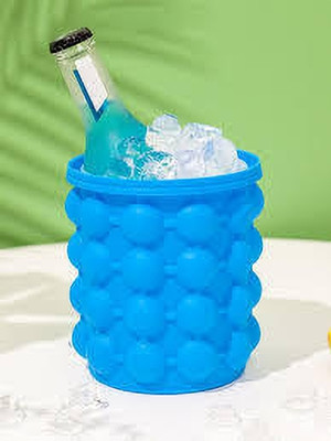 Swaroop 120 L Silicone Mini ice cube bucket Ice Bucket(Blue)