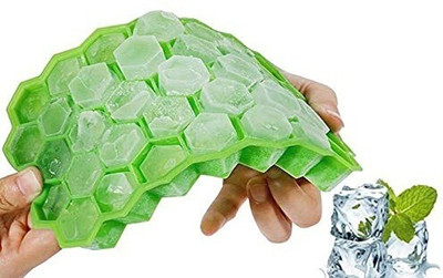 Dreamy Delights Honeycomb Shape Green Silicone, Plastic Ice Cube Tray(Pack of1)