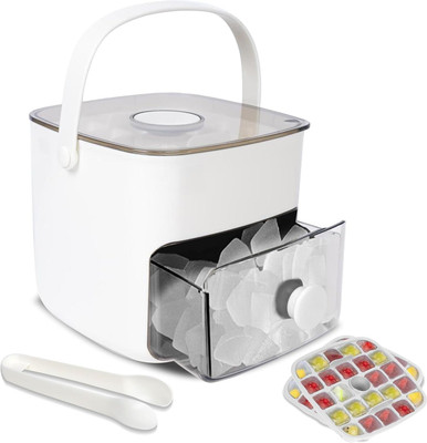 Casita Home Arts White Plastic Ice Cube Tray(Pack of1)