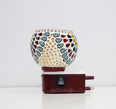 saiYum Beautiful Ceramic Aroma Diffuser/Kapoor Dani Cum Night Lamp Made in India Hand Made Oil Burner Camphor Diffuser & Night Lamp with Switch ON/Off Button for Heating (RE-44) Glass Incense Holder(Multicolor)