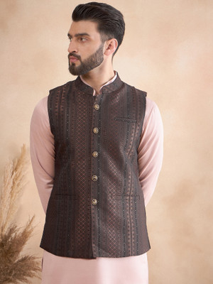 House of Pataudi Sleeveless Woven Design Men Jacket