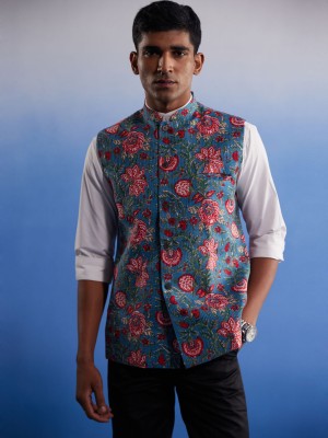 Shvaas By Vastramay Sleeveless Floral Print Men Jacket