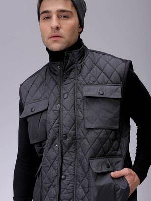 The Indian Garage Co. Sleeveless Solid Men Jacket