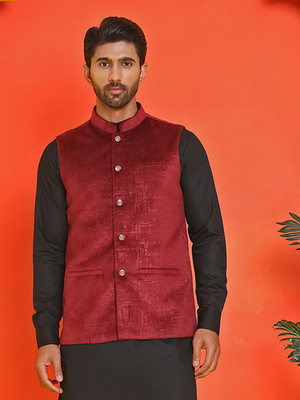 ANOUK Sleeveless Solid Men Jacket