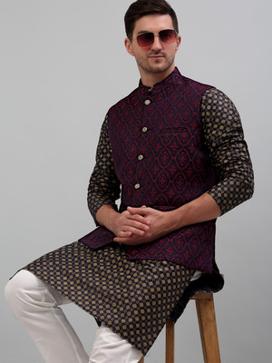 Jompers Sleeveless Woven Design Men Jacket