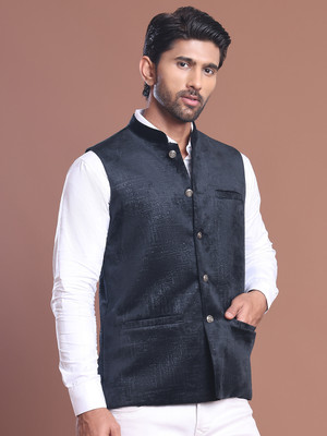 ANOUK Sleeveless Solid Men Jacket