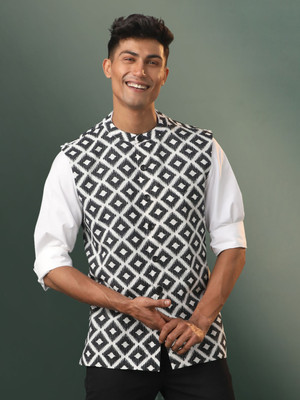 Shvaas By Vastramay Sleeveless Printed Men Jacket
