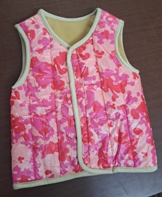 Pichora Sleeveless Printed Girls Jacket