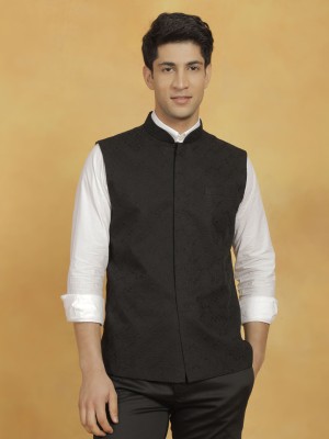 VASTRAMAY Sleeveless Solid, Embroidered Men Jacket