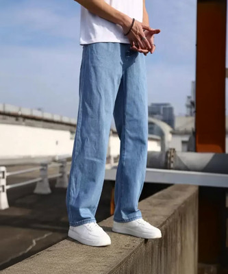 Nalaka Loose Fit Men Light Blue Jeans