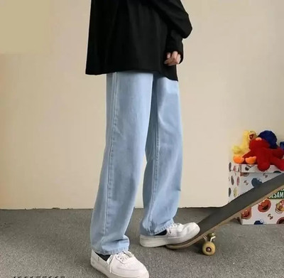 Nalaka Loose Fit Men Light Blue Jeans