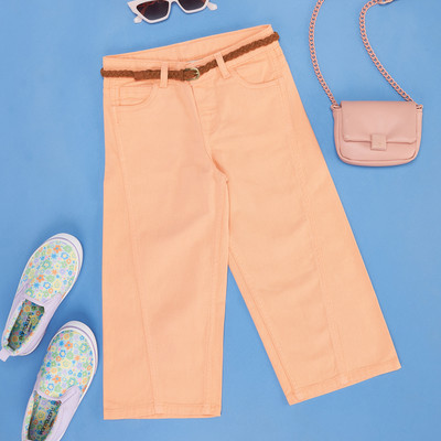 Pantaloons Junior Relaxed Fit Girls Pink Jeans