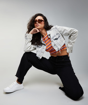 DOLCE CRUDO Flared Women Black Jeans