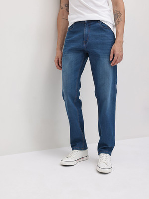Roadster Relaxed Fit Men White Jeans