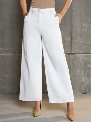 SASSAFRAS Relaxed Fit Women White Jeans