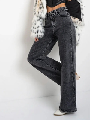 Herway Relaxed Fit Women Black Jeans