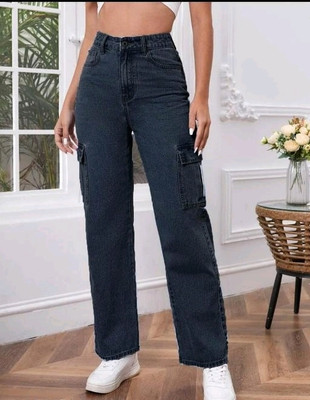 Alluring Looks Straight Fit Women Black Jeans