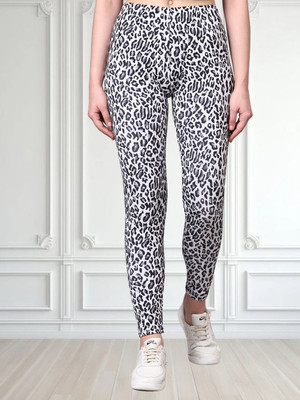 Moda Rapido White, Black Jegging(Printed)