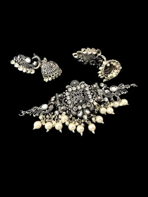 Sangria Alloy Silver Jewellery Set(Pack of 1)