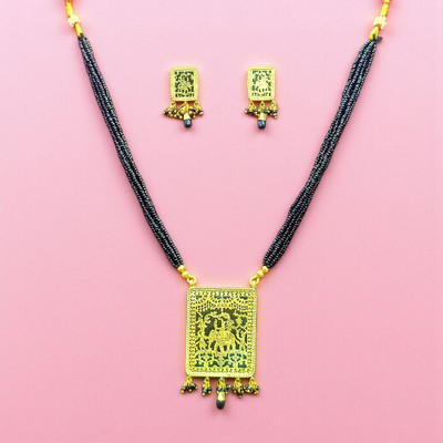 Aroras Bridal & Fashion Jewellery Brass Gold-plated Black Jewellery Set(Pack of 1)