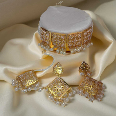 Palkin Fashion Alloy Gold-plated White Jewellery Set(Pack of 1)