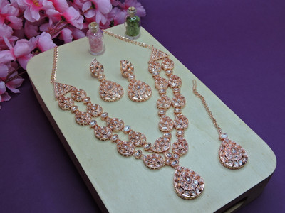 VATSALYA creation Alloy Gold-plated White Jewellery Set(Pack of 1)