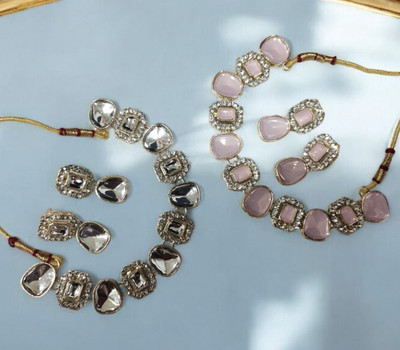 R A Enterprises Alloy Gold-plated Pink, White Jewellery Set(Pack of 6)